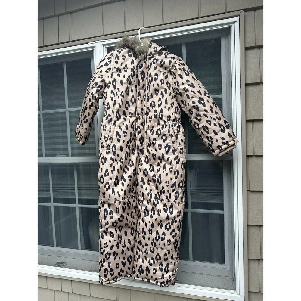 Carter's Girl's Cheetah one piece  Snowsuit Size 8